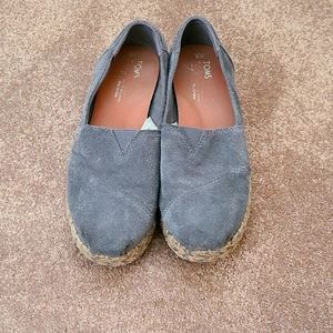 TOMS Slip on